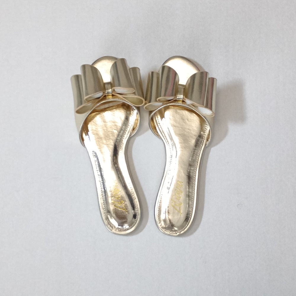 Pewter Women's Sandals